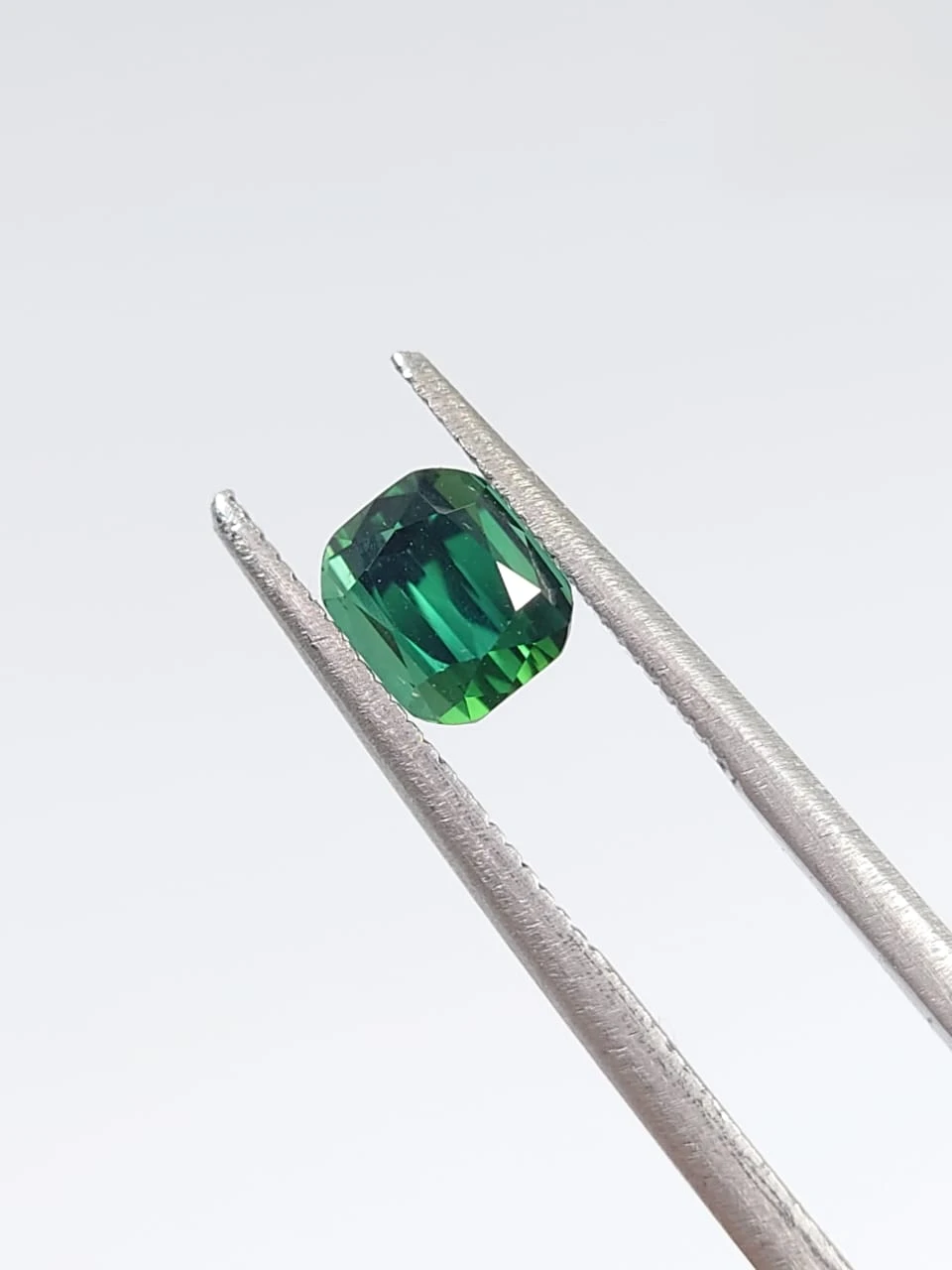 0.9ct Natural Green Tourmaline Cushion Cut Loose Gemstone from Afghanistan — view 6